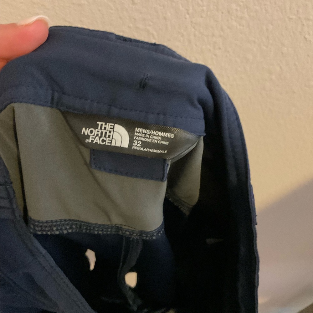 The North Face Athletic Shorts / Swim Trunks - Picture 6 of 7
